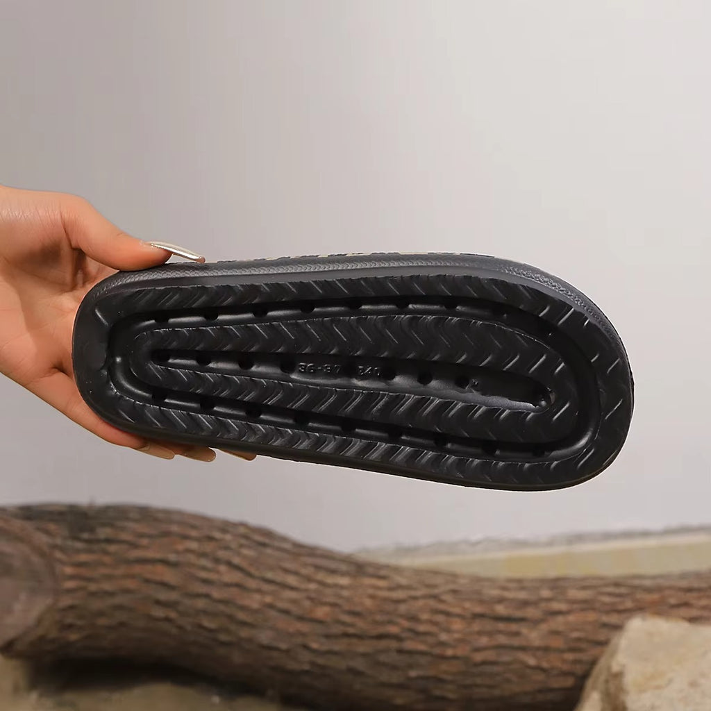 Women’s Leopard Print Thick-Sole Slippers